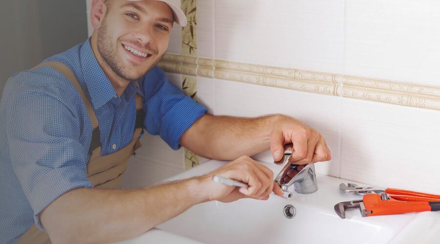 Local annual plumbing maintenance in Somerville, TX